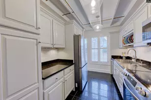 333 Pine Cliff Ct, Columbia, SC 29209 - Photo 3