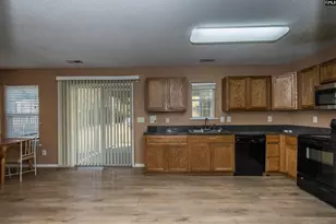 392 Eagle Pointe Dr, Chapin, SC 29036 - Photo 11