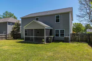 392 Eagle Pointe Dr, Chapin, SC 29036 - Photo 5