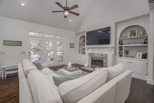 26 Retreat Ln, Columbia, SC 29209 - Photo 3