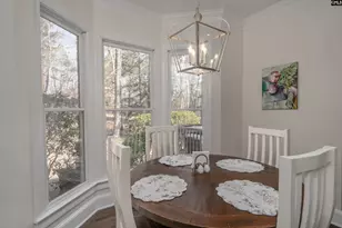 26 Retreat Ln, Columbia, SC 29209 - Photo 5