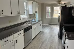 217 Hunters Rd, Hopkins, SC 29061 - Photo 9