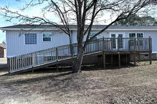 860 E Steele Rd, West Columbia, SC 29170 - Photo 7