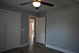 860 E Steele Rd, West Columbia, SC 29170 - Photo 15