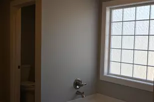 860 E Steele Rd, West Columbia, SC 29170 - Photo 31