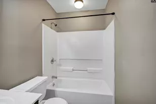 940 Glenn Street 303, West Columbia, SC 29169 - Photo 25