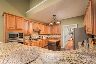 24 Ashworth Ln, Columbia, SC 29206 - Photo 9