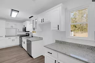 503 Woodland Hills W, Columbia, SC 29210 - Photo 15