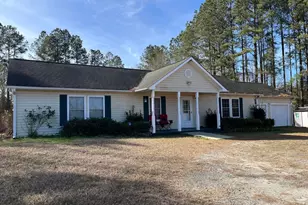 471 Autry St, Batesburg, SC 29006 - Photo 1