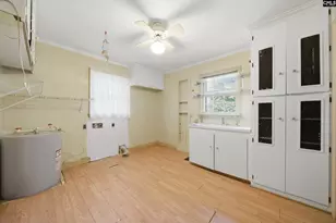 223 Ridge St, Bishopville, SC 29010 - Photo 13