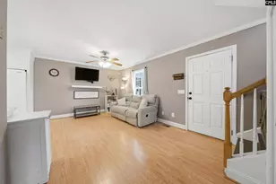 1611 Porter Rd, Cassatt, SC 29032 - Photo 9