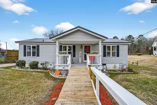 1037 Natures Cove Rd, Saluda, SC 29138 - Photo 3