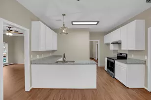 409 Ivy Green Ln, Lexington, SC 29072 - Photo 9