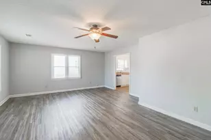 812 N Royal Tower Dr, Irmo, SC 29063 - Photo 5