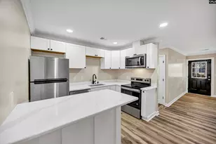 4608 Sheraton Rd, Columbia, SC 29209 - Photo 3