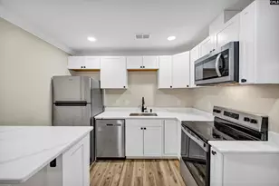 4608 Sheraton Rd, Columbia, SC 29209 - Photo 7