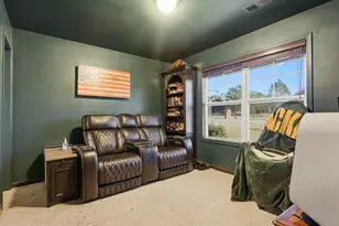 2 McKenzie Ln, Camden, SC 29020 - Photo 7