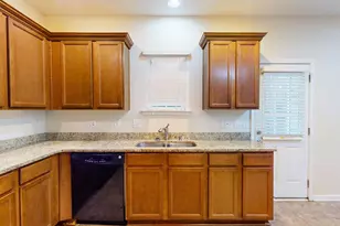 215 Favorite Ct, West Columbia, SC 29170 - Photo 7