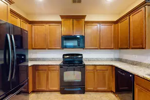 215 Favorite Ct, West Columbia, SC 29170 - Photo 5