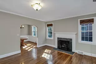 808 Poinsettia St, Columbia, SC 29205 - Photo 9