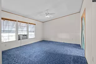 697 Ellene Rd, Camden, SC 29020 - Photo 13