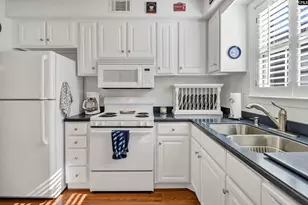 3700 Bush River Road H - 5, Columbia, SC 29210 - Photo 3