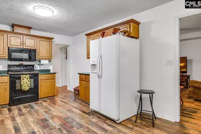 1061 N Highway 25 N N, Edgefield, SC 29824 - Photo 17