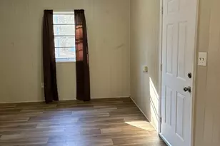 219 Silverberry Ln, Saint Matthews, SC 29135 - Photo 3