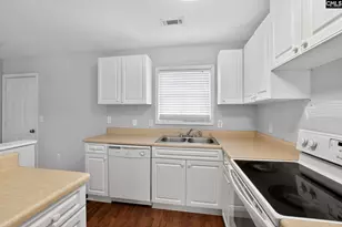 531 Lavendula St, Spartanburg, SC 29301 - Photo 17