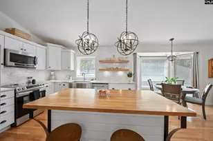 370 Chapel Creek Dr, Santee, SC 29142 - Photo 11