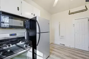 3838 Wellesley Dr, Columbia, SC 29203 - Photo 11