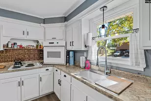 1500 Redwood Dr, West Columbia, SC 29169 - Photo 7