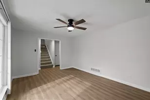 100 Marilyn Ln, West Columbia, SC 29172 - Photo 5