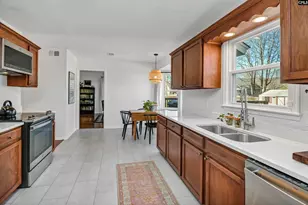 703 Cedar Field Ln, West Columbia, SC 29170 - Photo 7