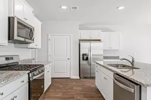 325 Sandy Run Dr, Columbia, SC 29203 - Photo 5