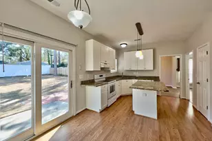 131 Glenbrooke Cir, Columbia, SC 29204 - Photo 13