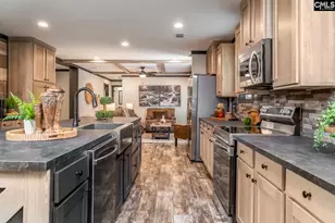 226 Providence Rd, Leesville, SC 29070 - Photo 9