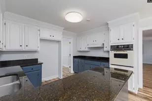 200 Timbercreek Ct, Columbia, SC 29212 - Photo 9