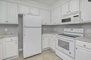 10 Magnolia Glen Ln, Columbia, SC 29205 - Photo 7