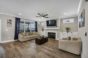 204 Sapphire Gem Ln, Elgin, SC 29045 - Photo 11