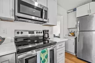 267 Ashewood Lake Dr, Columbia, SC 29209 - Photo 9