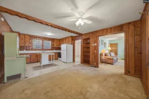 1143 Lee Cir, West Columbia, SC 29170 - Photo 11