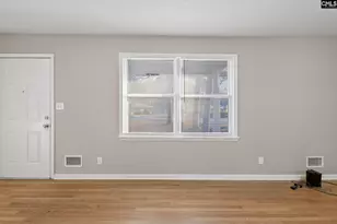 70 Lansing Cir, Columbia, SC 29203 - Photo 9