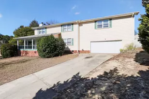 18 Belle Oaks Ct, Elgin, SC 29045 - Photo 3