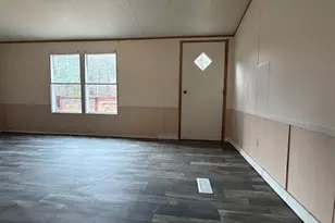 6712 E Peach Rd, Ridgeway, SC 29130 - Photo 7