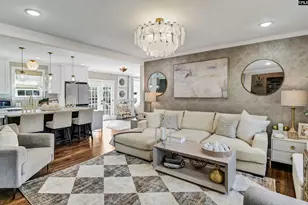 300 Kalmia Dr, Columbia, SC 29205 - Photo 7