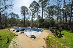 2431 Merry Wood Rd, Columbia, SC 29210 - Photo 13