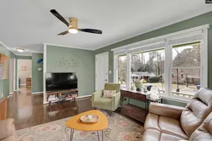 209 Vallejo Cir, Columbia, SC 29206 - Photo 9