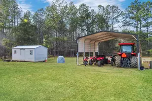 7710 Ridge Rd, Whitmire, SC 29178 - Photo 11