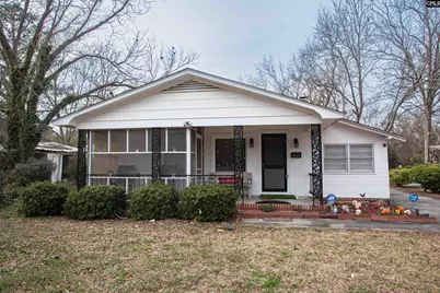 411 N Dennis Avenue, Bishopville, SC 29010 - Photo 1